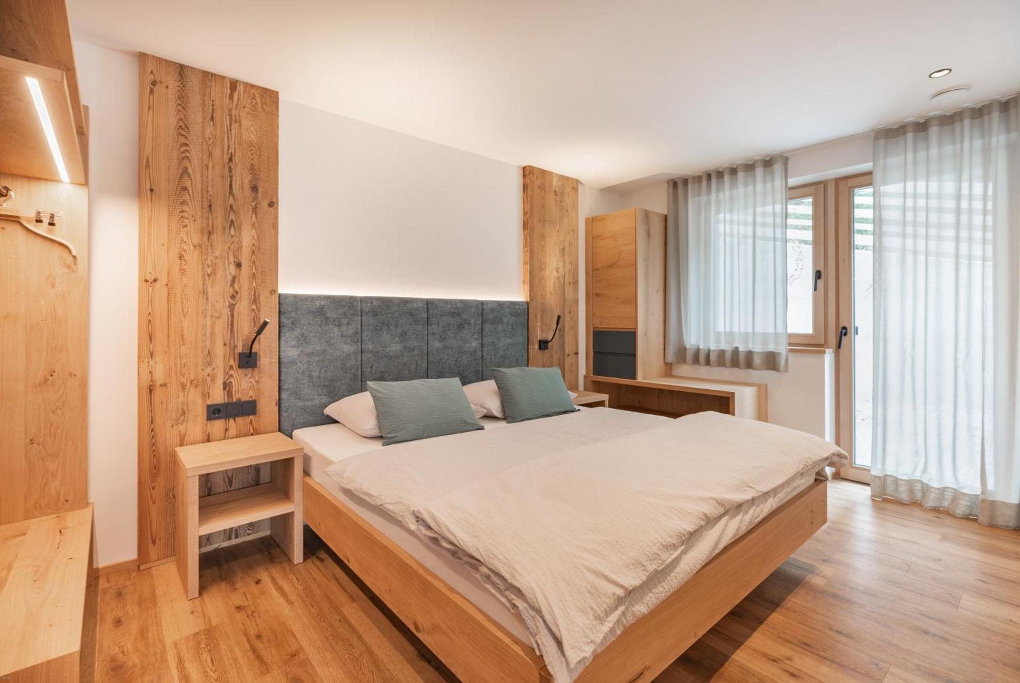 Linhea Apartments 菲耶 外观 照片
